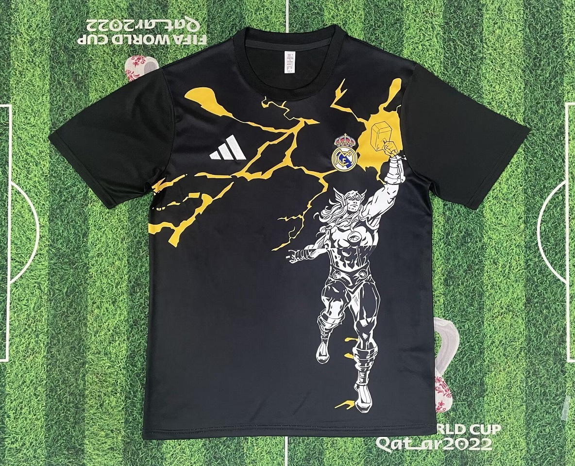 AAA Quality Real Madrid 25/26 Special Black/Yellow Jersey